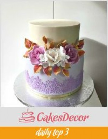 http://cakesdecor.com/cakes/289204-60th-birthday-in-violet